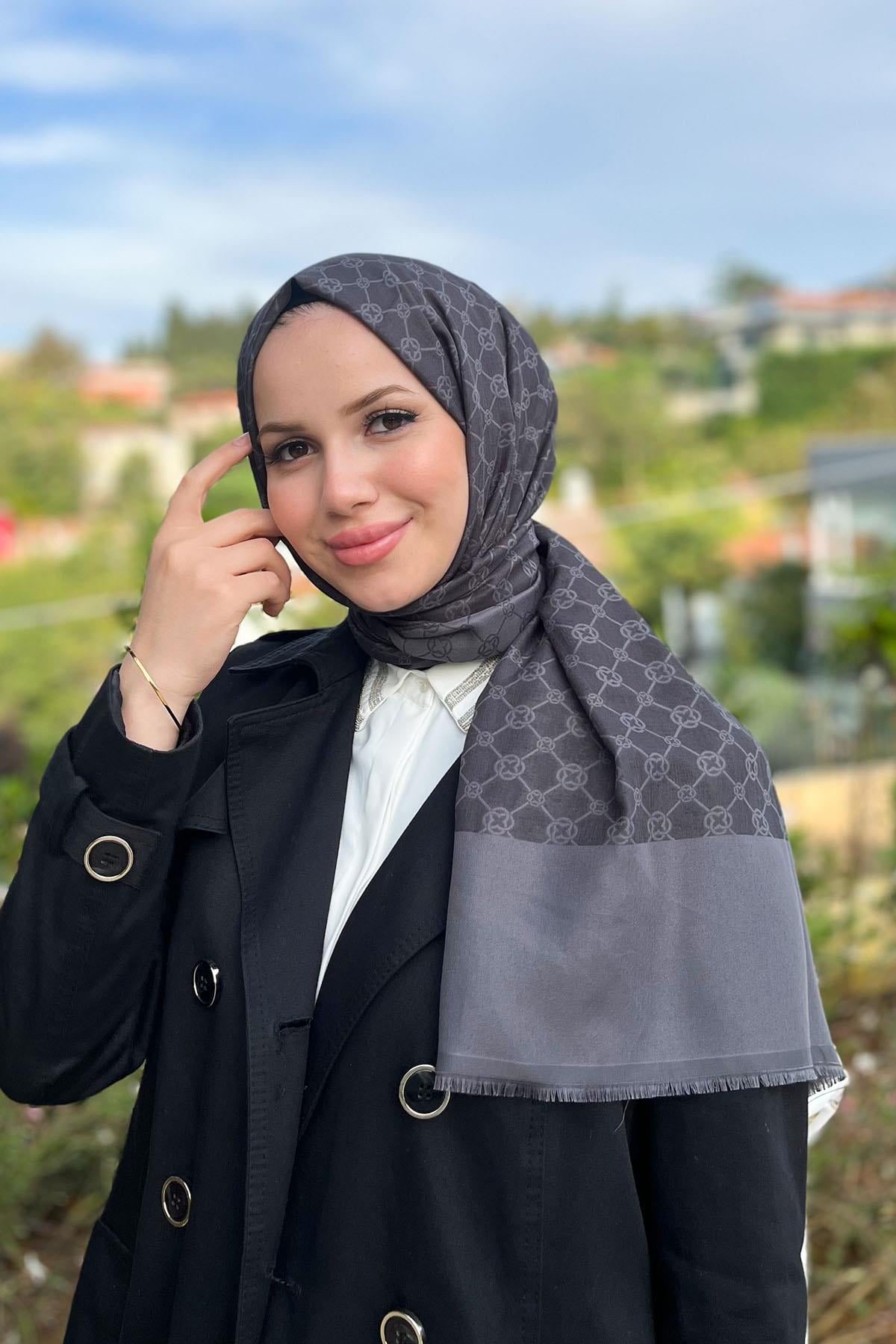 Aker Elegance Monogram Şal - 1090100-913 - Füme