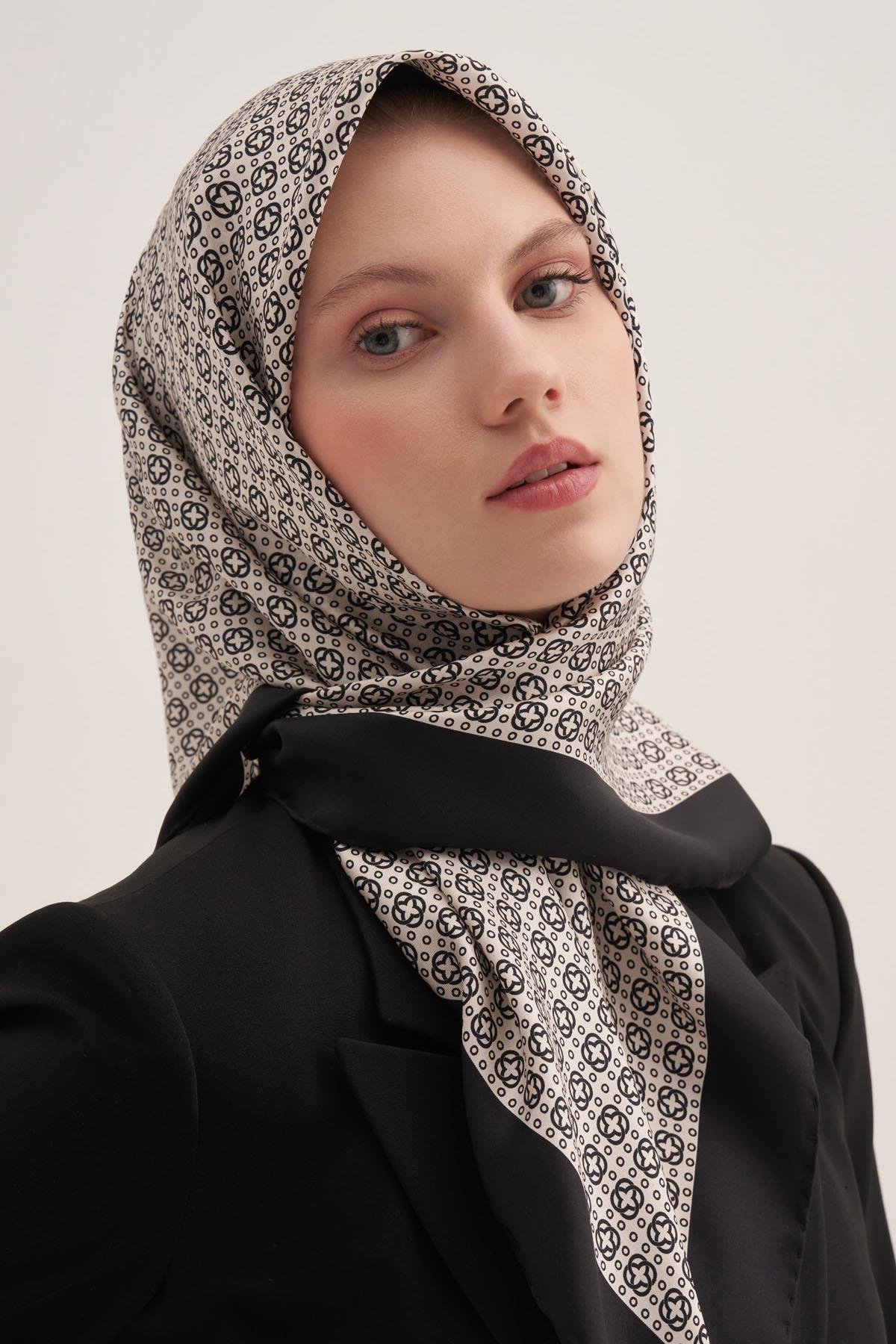 Aker İpek Eşarp - 2025 İlkbahar-Yaz - 8963713-911 - Tivil