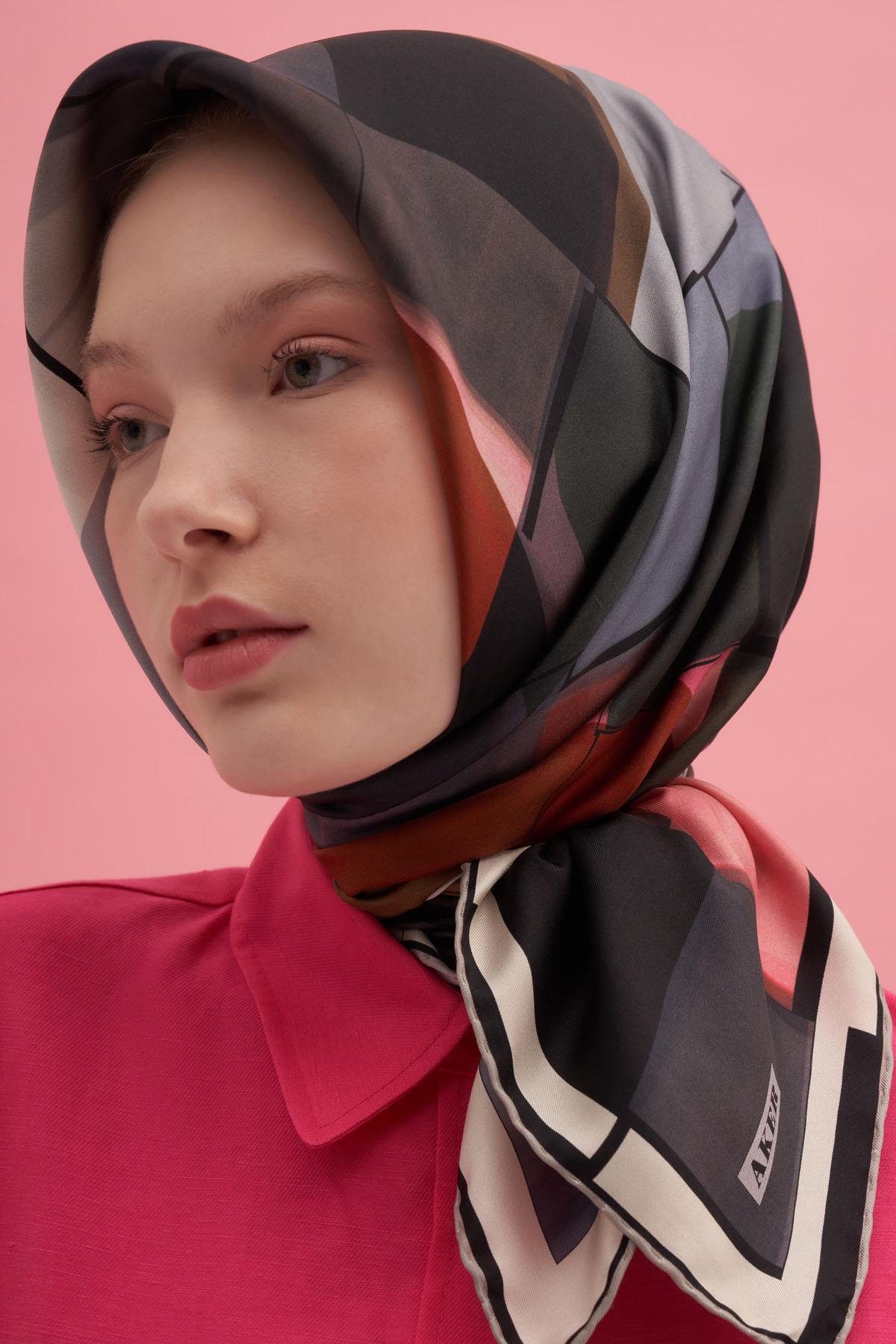 Aker İpek Eşarp - 2025 İlkbahar-Yaz - 8990713-971 - Tivil