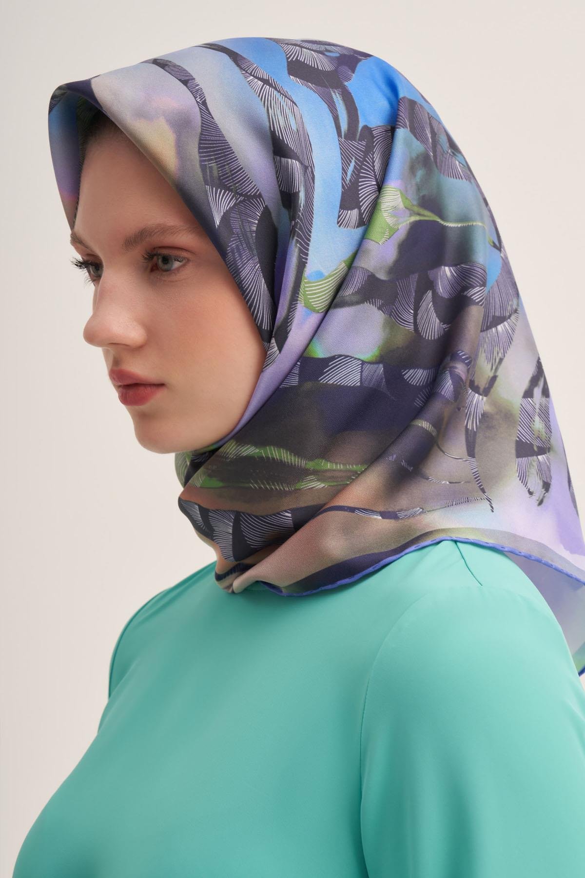 Aker İpek Eşarp - 2025 İlkbahar-Yaz - 9042701-321 - Sura