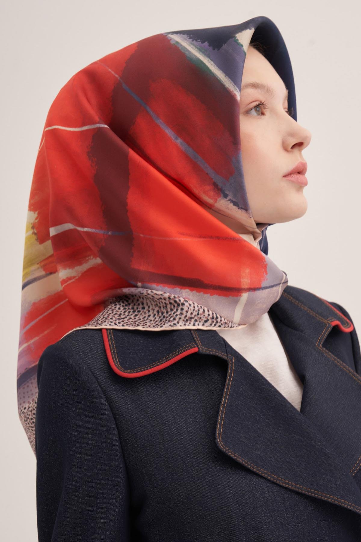 Aker İpek Eşarp - 2025 İlkbahar-Yaz - 9045701-361 - Sura