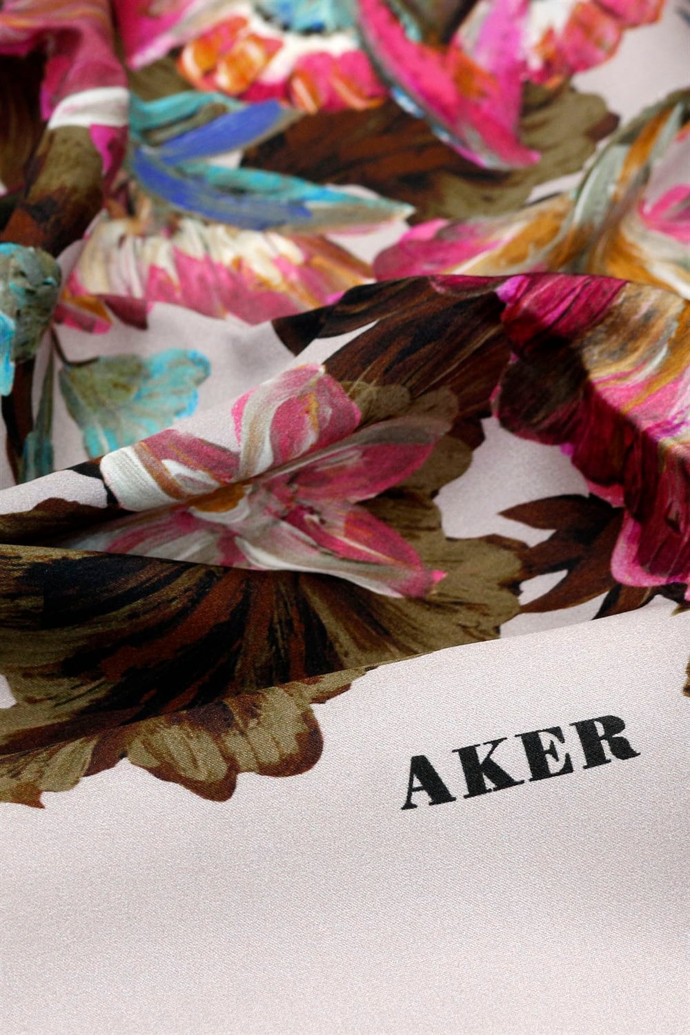 Aker İpek Eşarp - 7910713-992 - Tivil