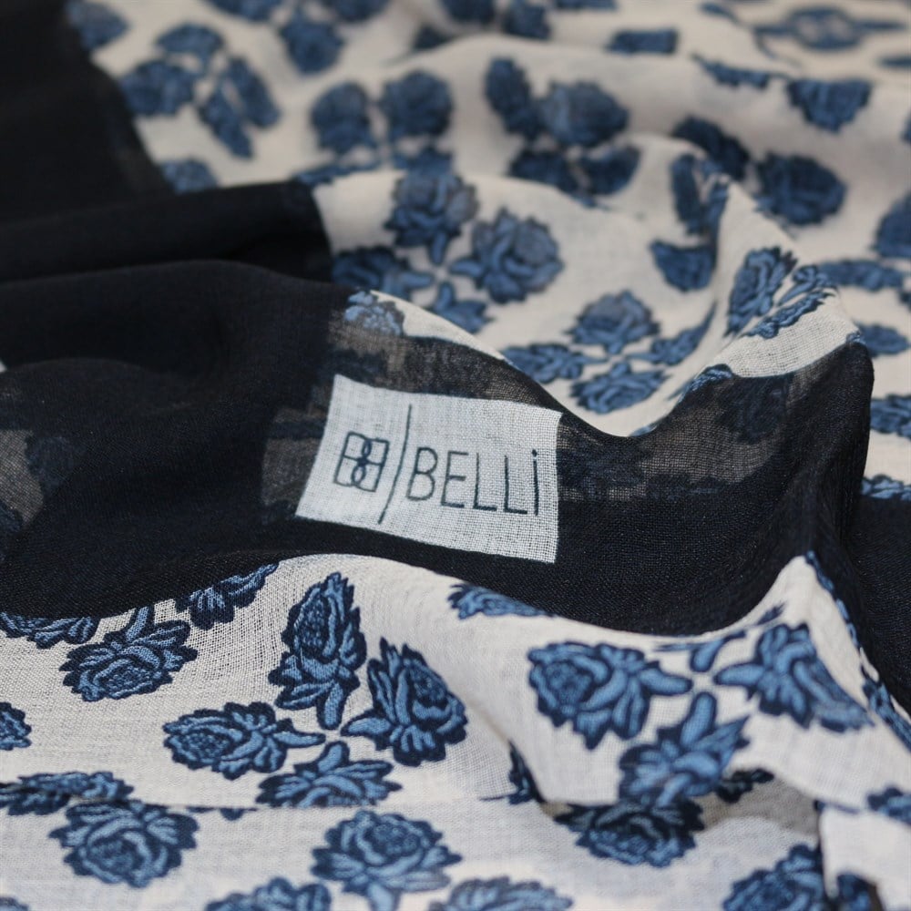 Armine Belli Panama Şal - Batik Çiçek Desen - Lacivert-Bej