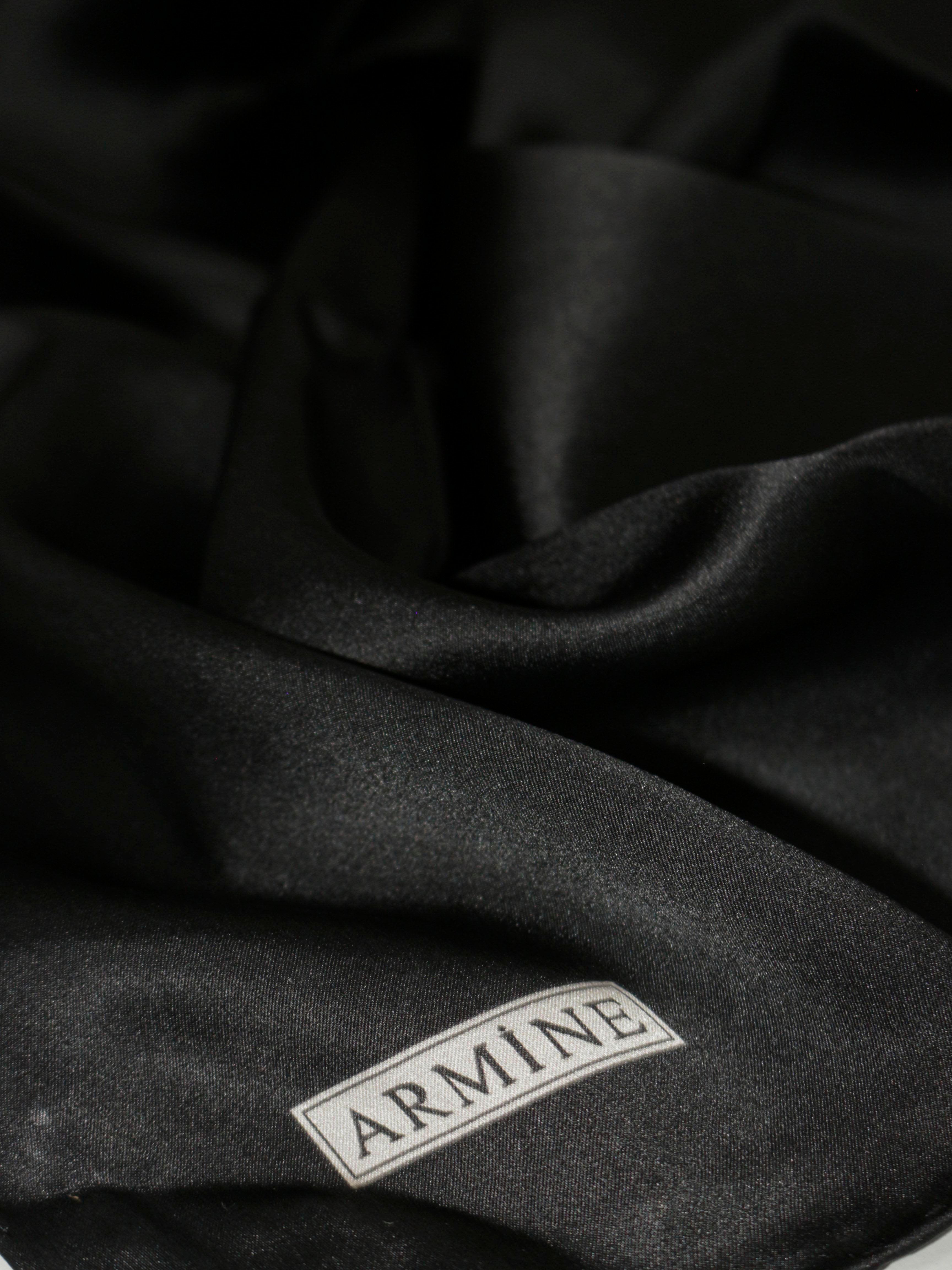 Armine Düz Renk İpek Eşarp - ADRE-01 - Tivil - Siyah