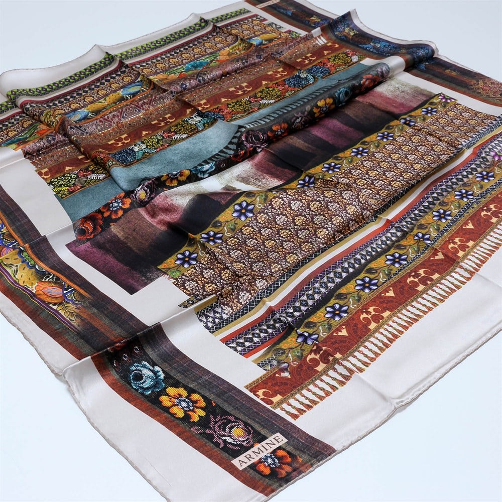 Armine İpek Eşarp 2018/2019 Sonbahar Kış - 8001D 31 - Sura - Otantik Kilim Deseni