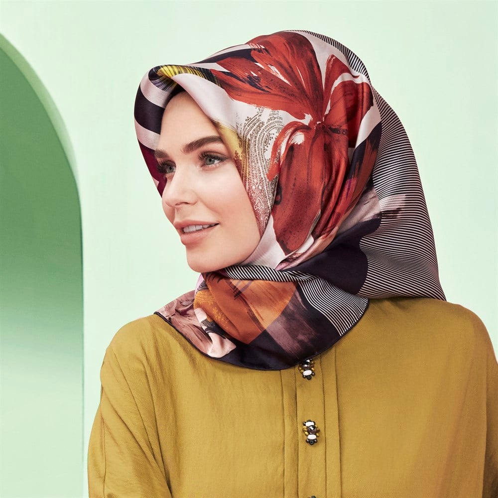 Armine İpek Eşarp 2019 İlkbahar-Yaz - 8115D 03 - Sura