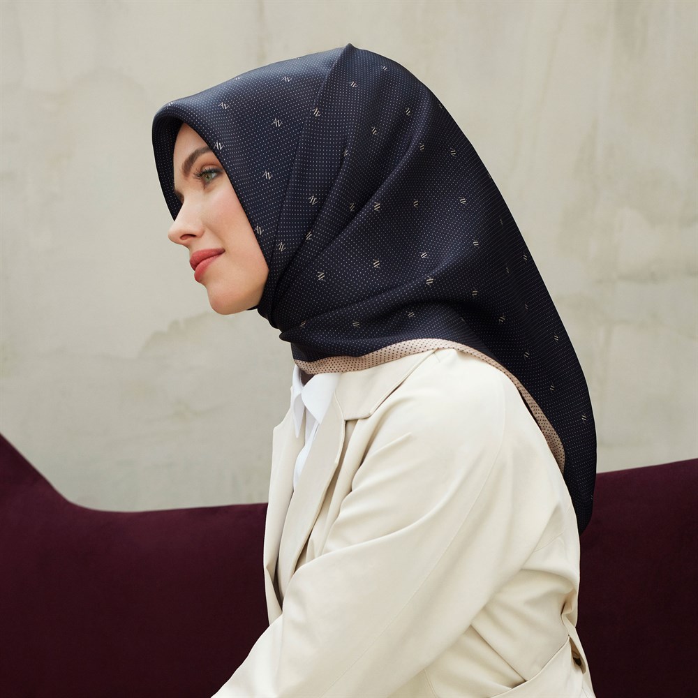 Armine İpek Eşarp 2019/2020 Sonbahar Kış - 8259D 09 - Sura