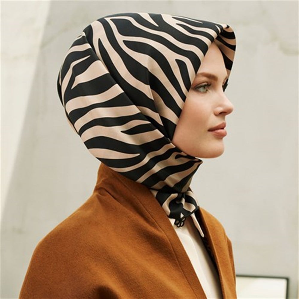 Armine İpek Eşarp 2019/2020 Sonbahar Kış - 8274D 09 - Sura