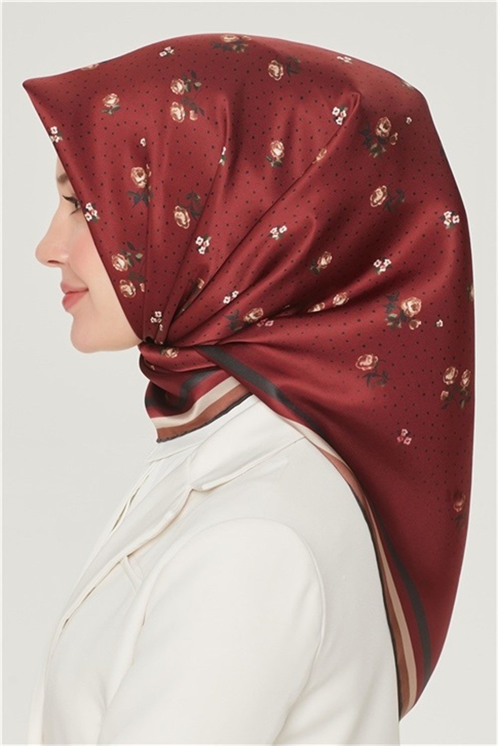 Armine İpek Eşarp 2021 İlkbahar-Yaz - 8502D 83 - Sura
