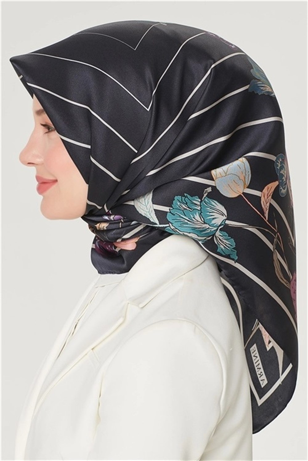 Armine İpek Eşarp 2021 İlkbahar-Yaz - 8549D 03 - Sura