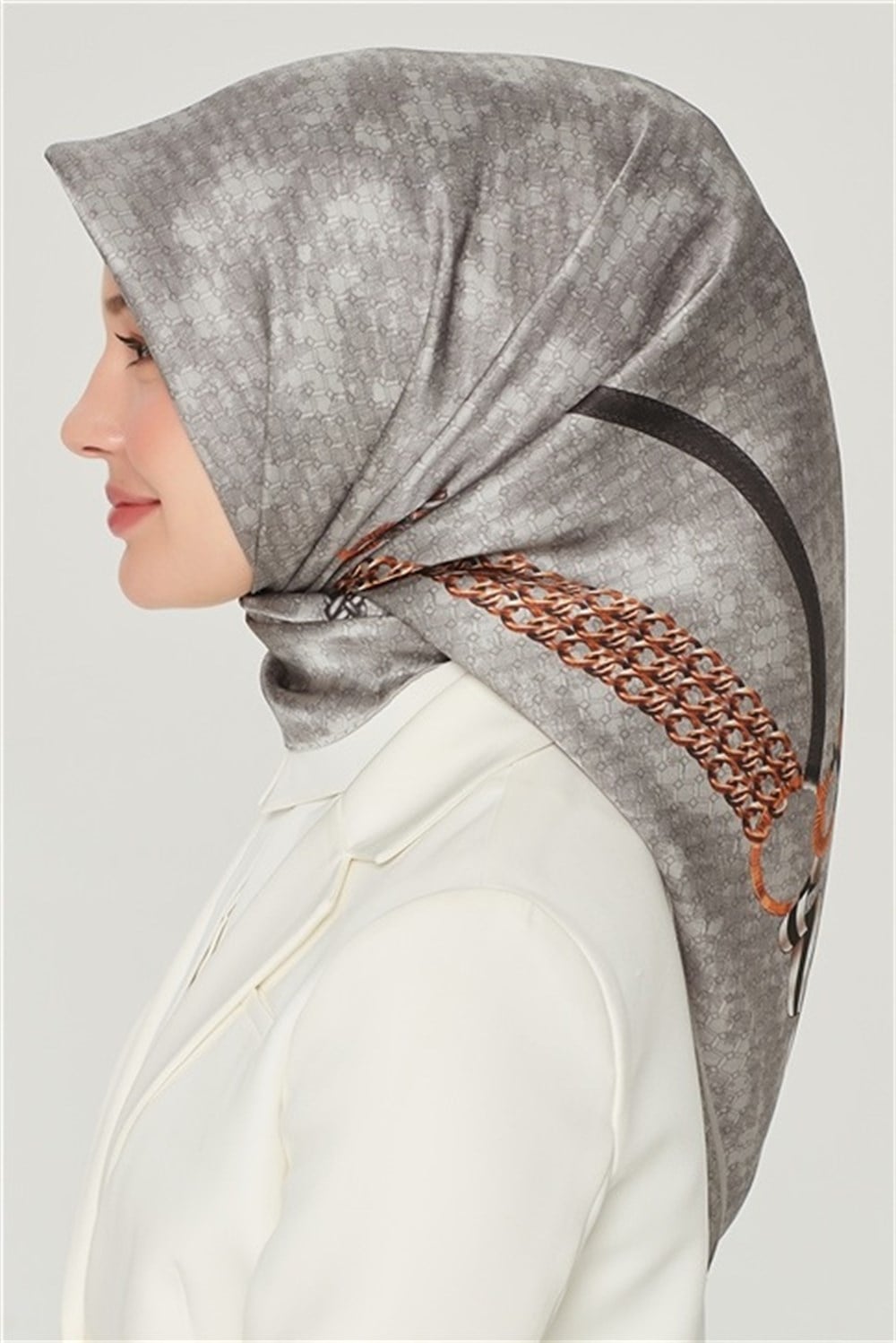 Armine İpek Eşarp 2021 İlkbahar-Yaz - 8513D 80 - Sura