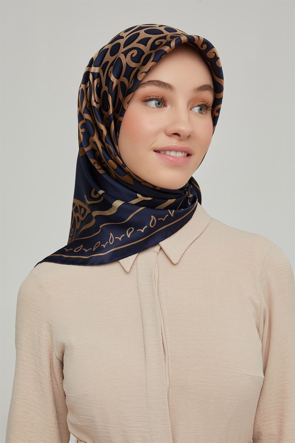 Armine İpek Eşarp 2021/2022 Sonbahar Kış - 8650D-09 - Sura