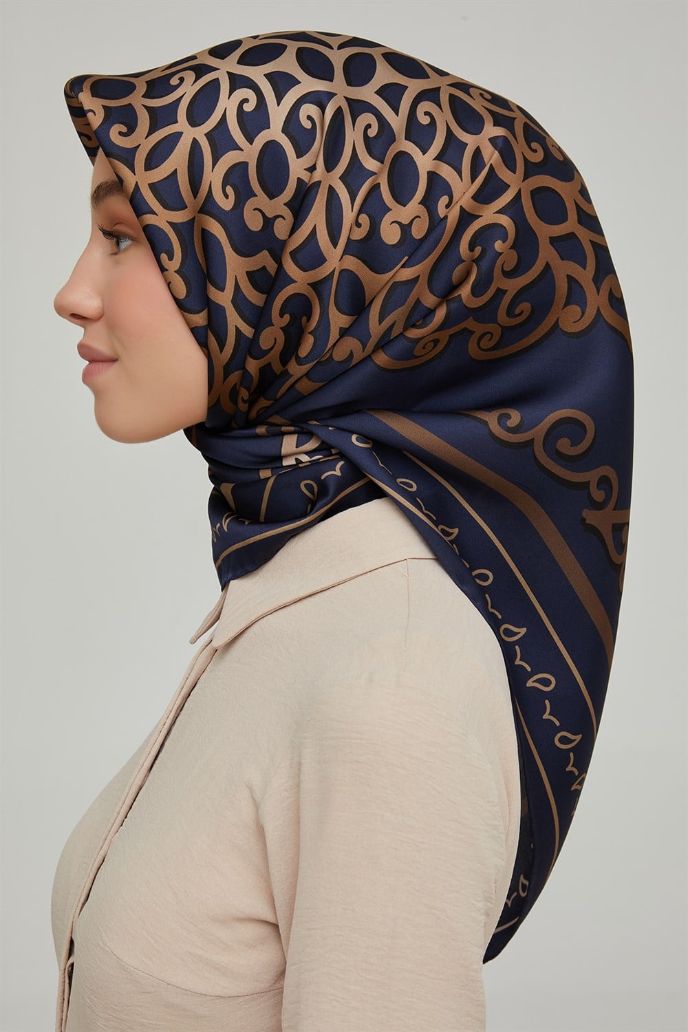 Armine İpek Eşarp 2021/2022 Sonbahar Kış - 8650D-09 - Sura