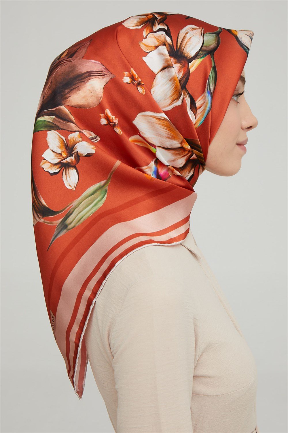 Armine İpek Eşarp 2021/2022 Sonbahar Kış - 8662D-07 - Sura