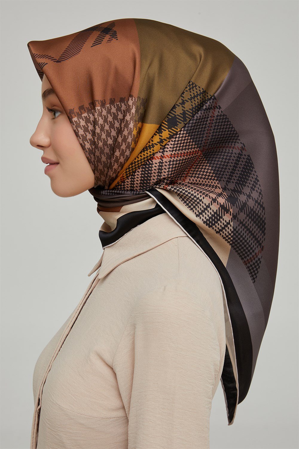 Armine İpek Eşarp 2021/2022 Sonbahar Kış - 8620D-38 - Sura
