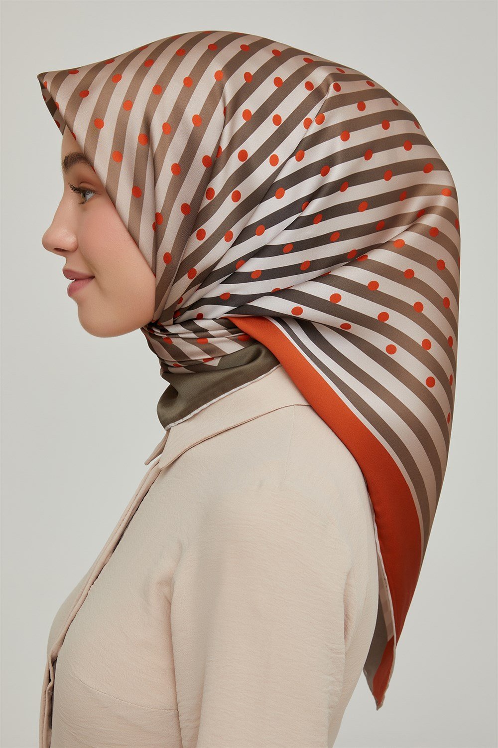 Armine İpek Eşarp 2021/2022 Sonbahar Kış - 8606D-82 - Sura