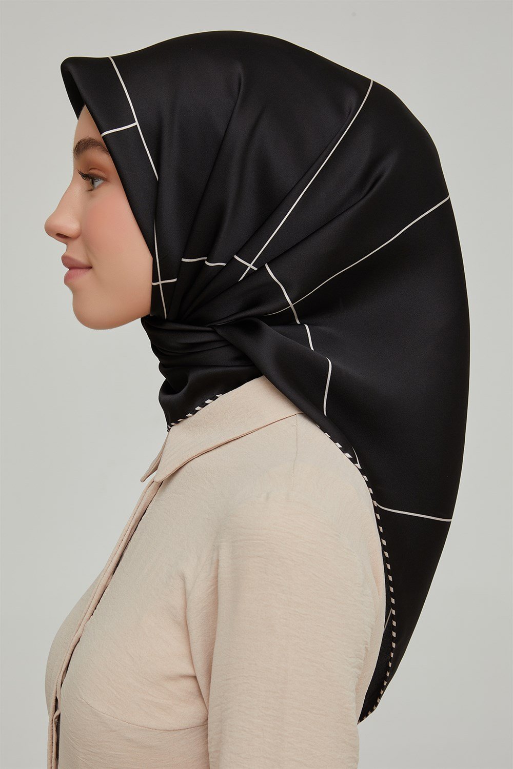 Armine İpek Eşarp 2021/2022 Sonbahar Kış - 8655D-02 - Sura