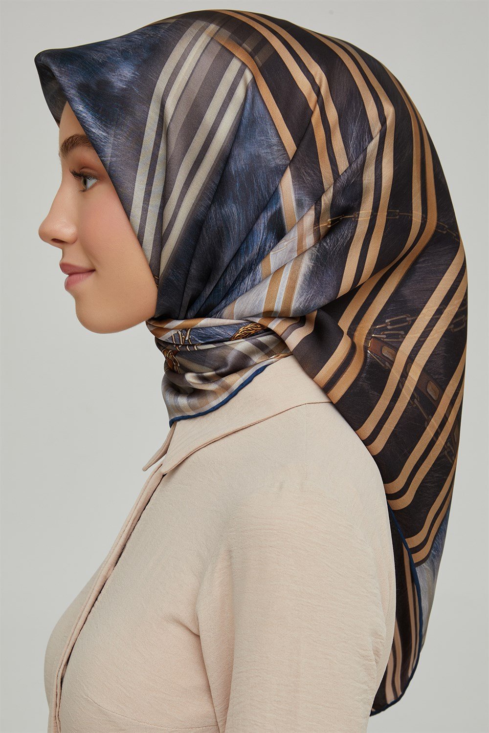 Armine İpek Eşarp 2021/2022 Sonbahar Kış - 8621D-31 - Sura