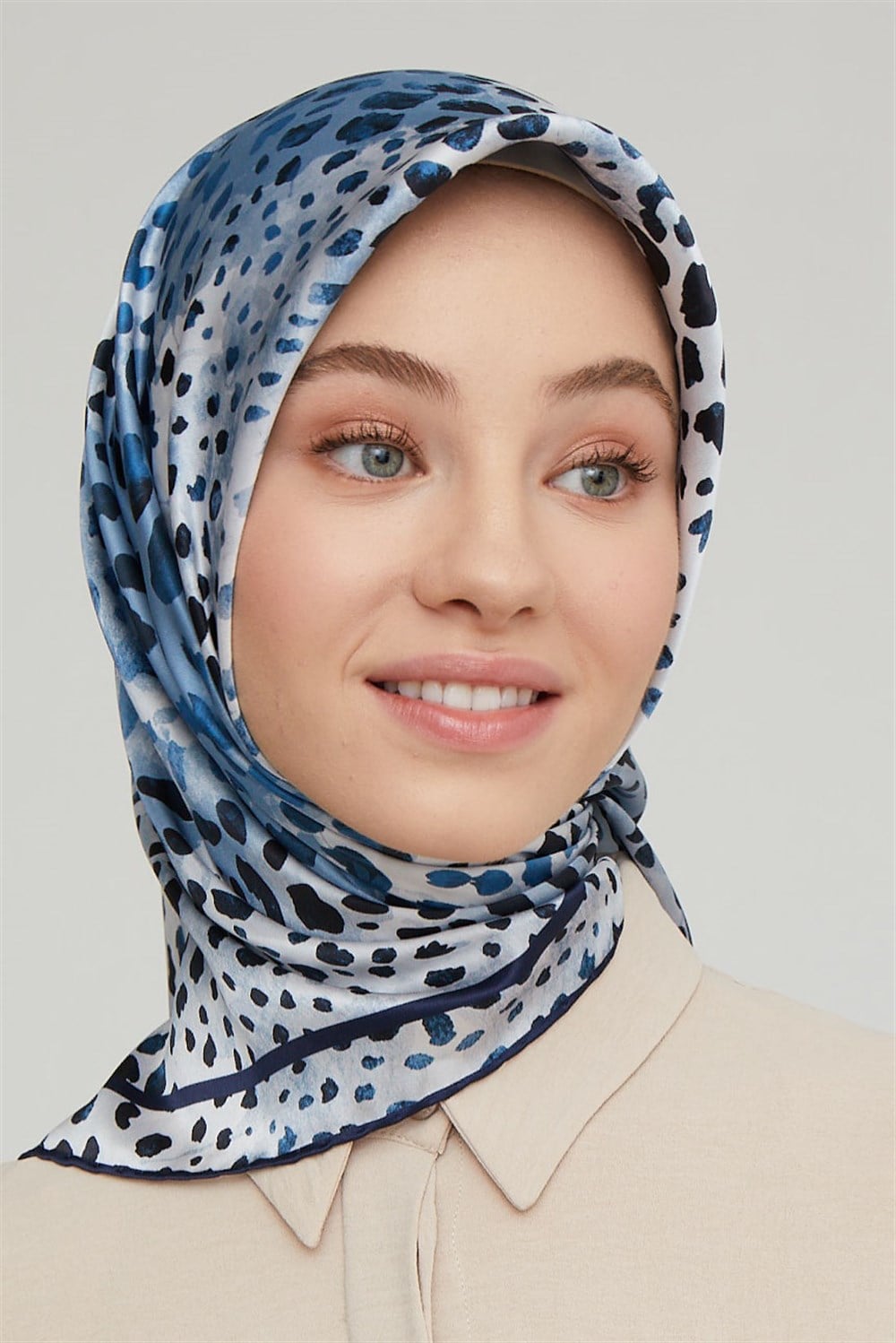 Armine İpek Eşarp 2021/2022 Sonbahar Kış - 8667D-51 - Sura