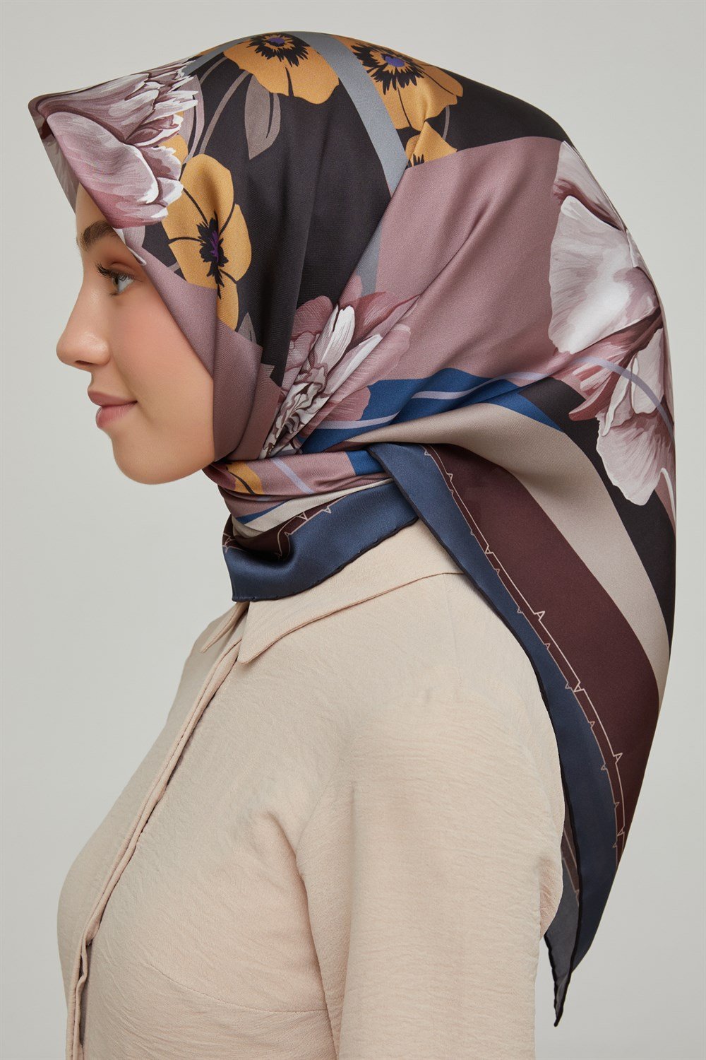 Armine İpek Eşarp 2021/2022 Sonbahar Kış - 8644D-31 - Sura