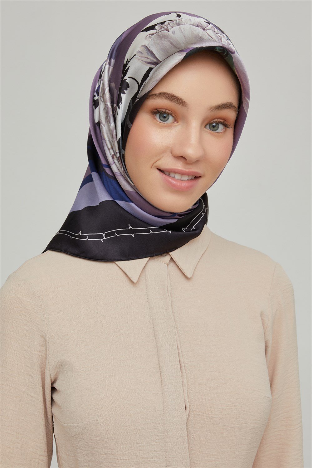 Armine İpek Eşarp 2021/2022 Sonbahar Kış - 8644D-09 - Sura