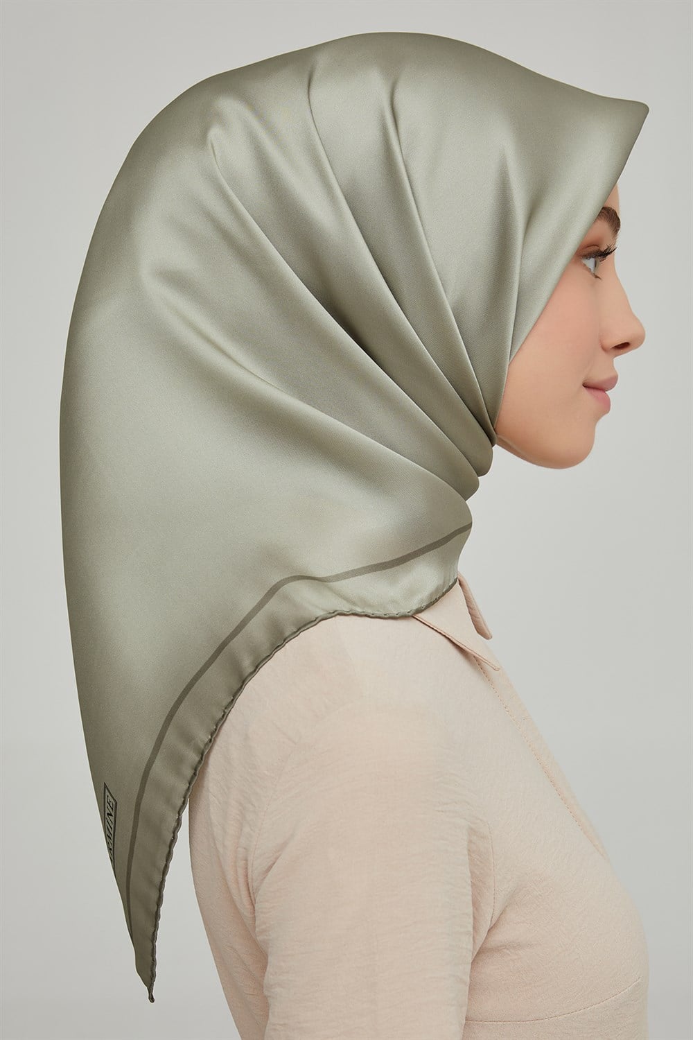 Armine İpek Eşarp 2021/2022 Sonbahar Kış - 8668D-09 - Sura