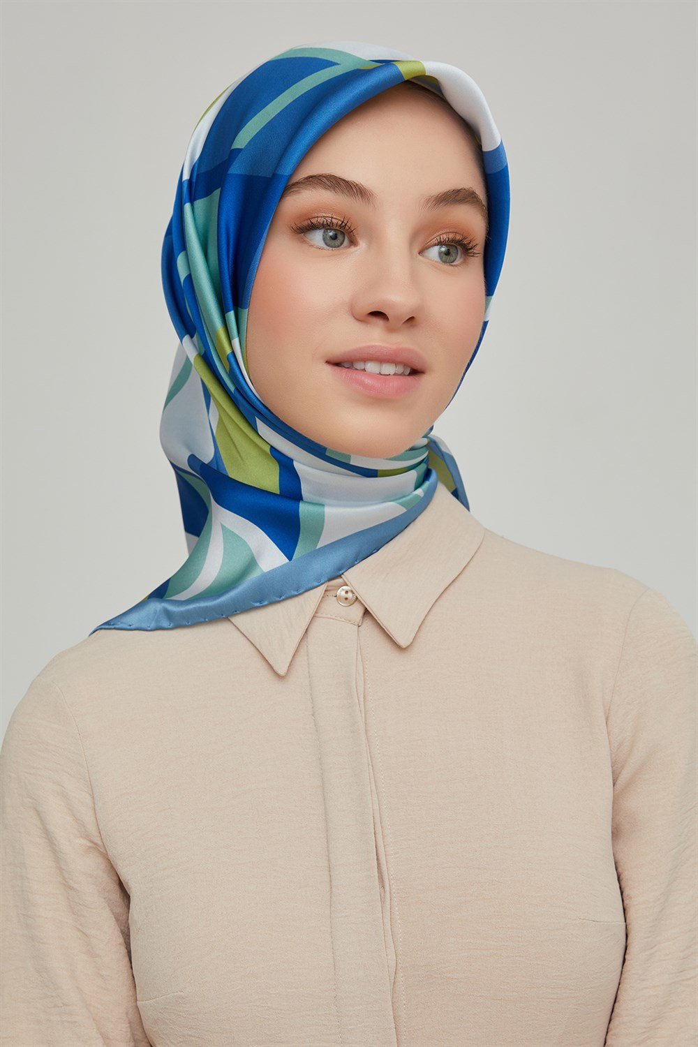 Armine İpek Eşarp 2021/2022 Sonbahar Kış - 8664D-02 - Sura