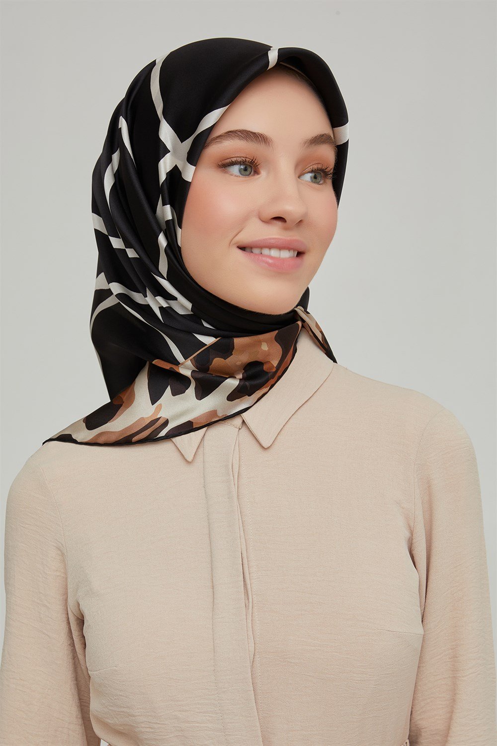 Armine İpek Eşarp 2021/2022 Sonbahar Kış - 8653D-20 - Sura