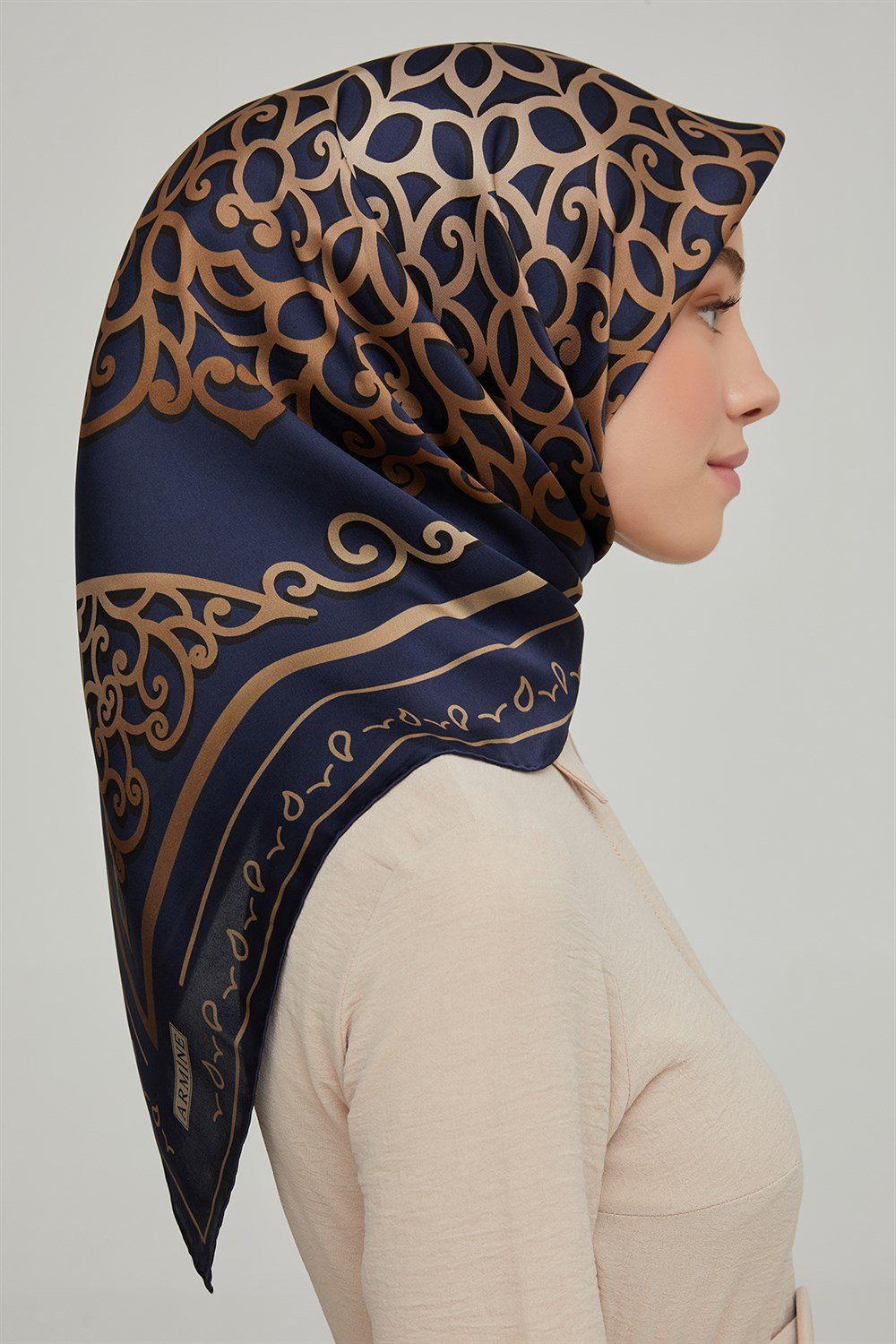 Armine İpek Eşarp 2021/2022 Sonbahar Kış - 8650D-09 - Sura
