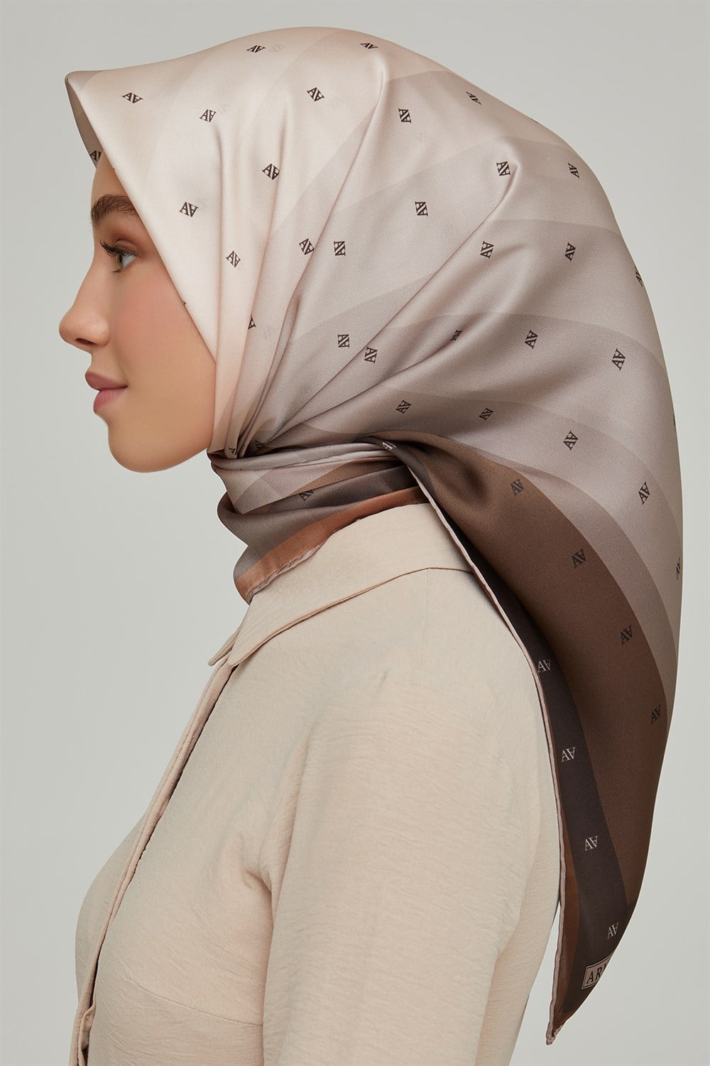 Armine İpek Eşarp 2021/2022 Sonbahar Kış - 8652D-03 - Sura