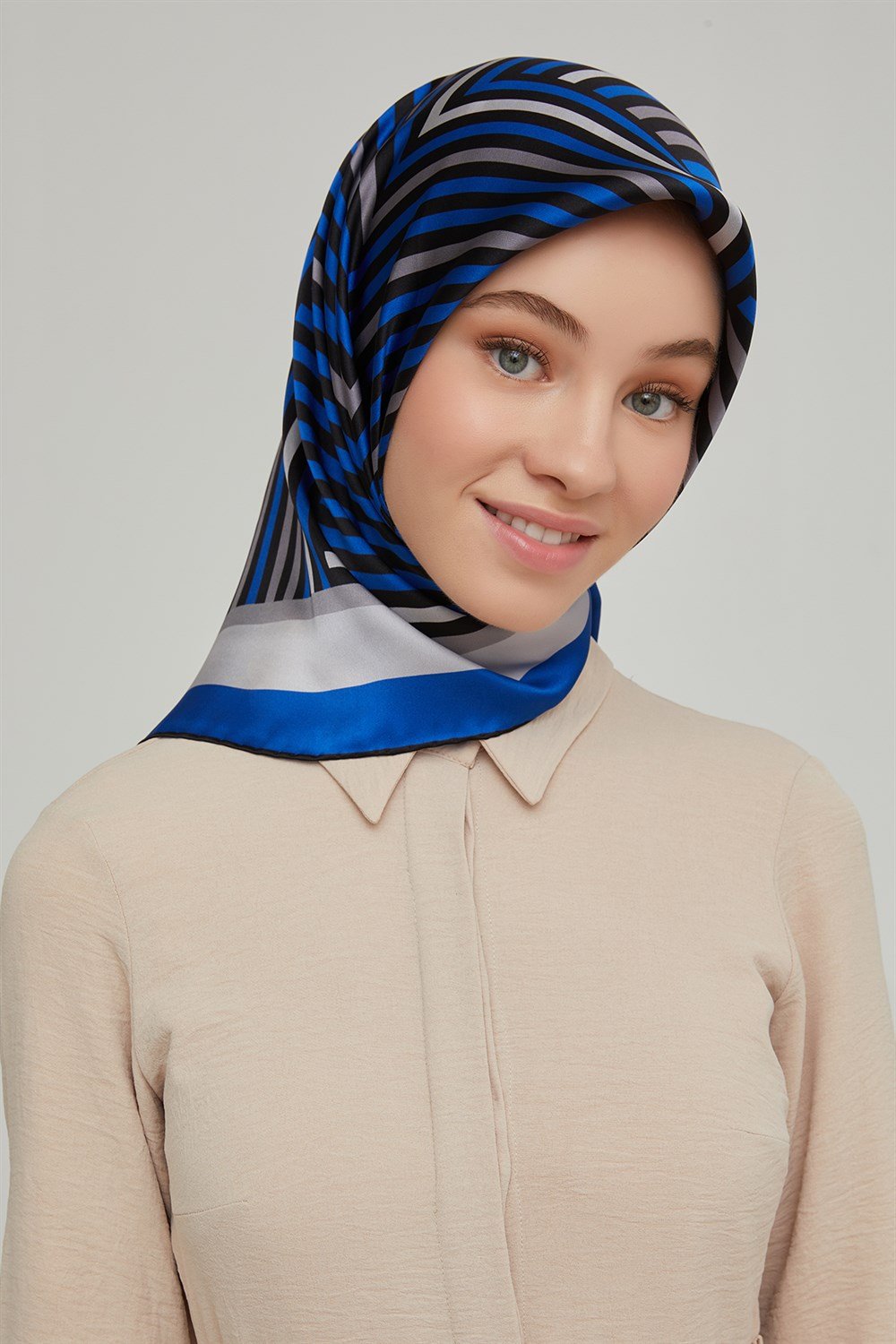 Armine İpek Eşarp 2021/2022 Sonbahar Kış - 8633D-04 - Sura