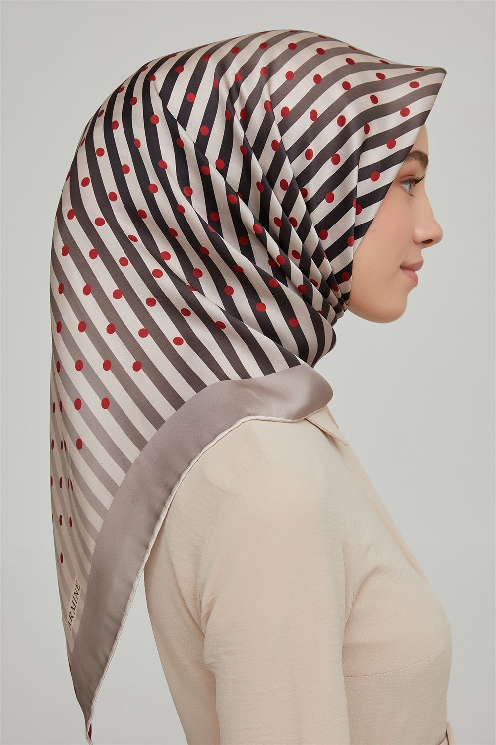 Armine İpek Eşarp 2021/2022 Sonbahar Kış - 8606D-02 - Sura