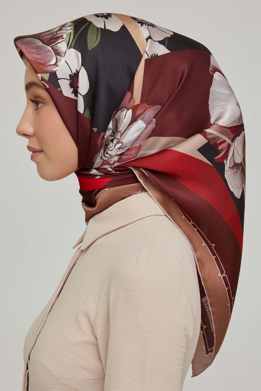 Armine İpek Eşarp 2021/2022 Sonbahar Kış - 8644D-02 - Sura