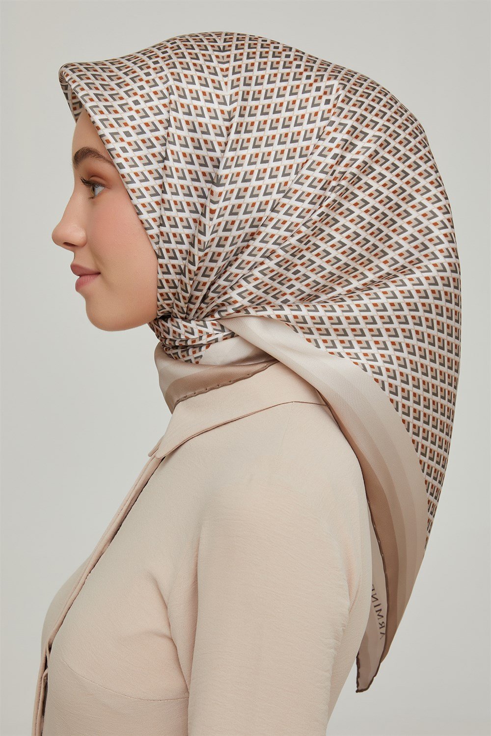 Armine İpek Eşarp 2021/2022 Sonbahar Kış - 8634D-33 - Sura