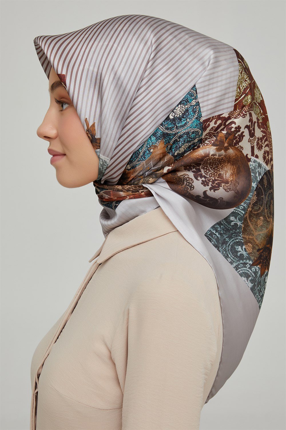 Armine İpek Eşarp 2021/2022 Sonbahar Kış - 8605D-32 - Sura