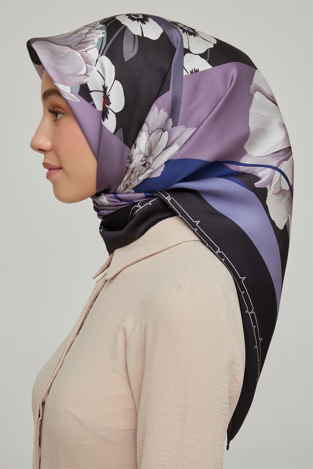 Armine İpek Eşarp 2021/2022 Sonbahar Kış - 8644D-09 - Sura