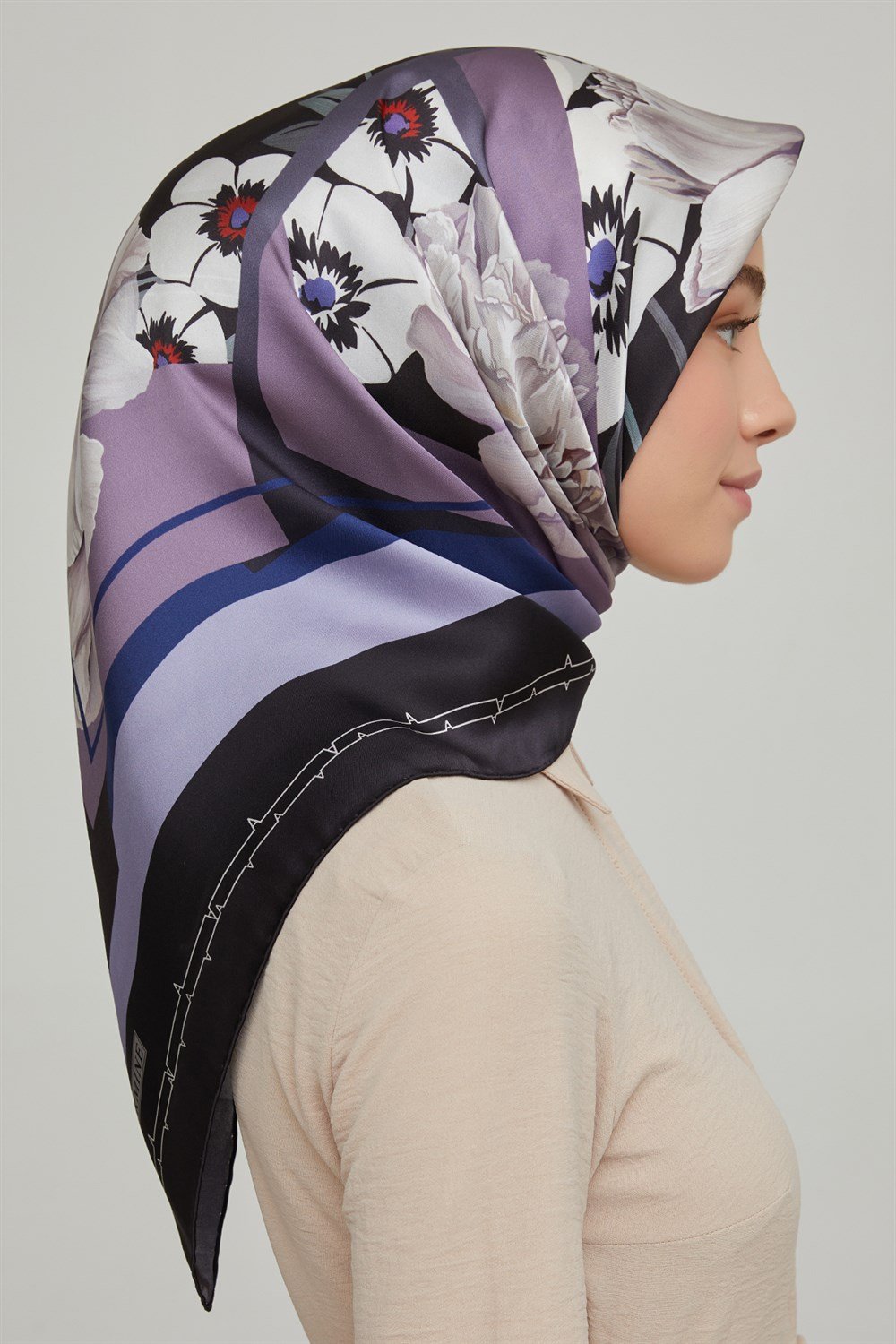 Armine İpek Eşarp 2021/2022 Sonbahar Kış - 8644D-09 - Sura