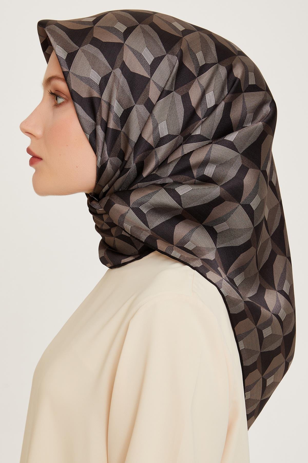 Armine İpek Eşarp 2024/2025 Sonbahar-Kış - 9204D-83 - Tivil