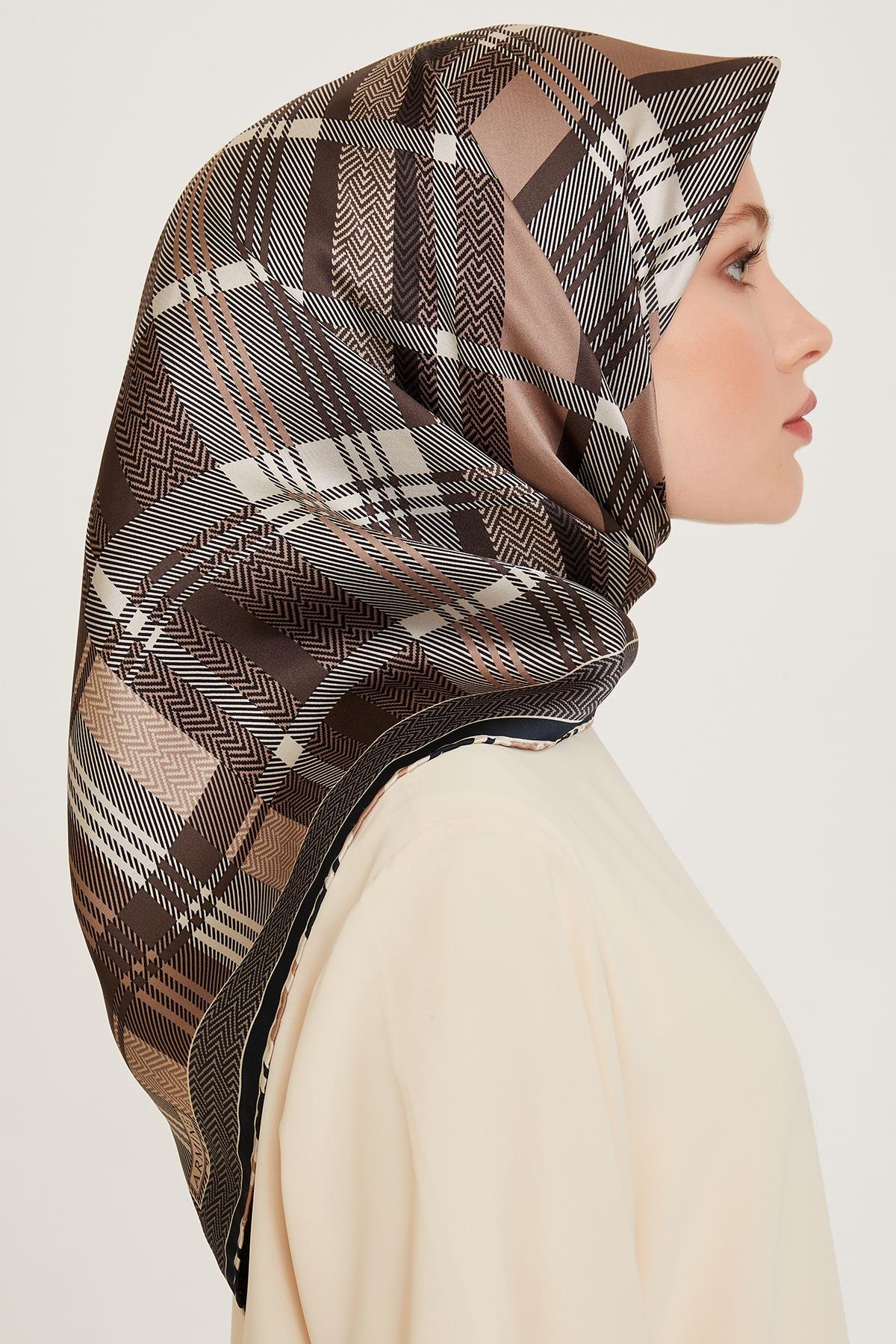 Armine İpek Eşarp 2024/2025 Sonbahar-Kış - 9223D-32 - Tivil