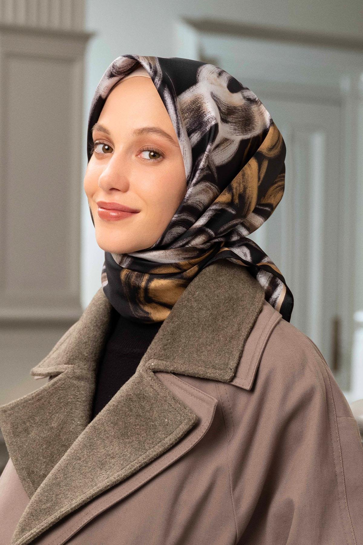 Armine İpek Eşarp 2024/2025 Sonbahar-Kış - 9253D-01 - Tivil