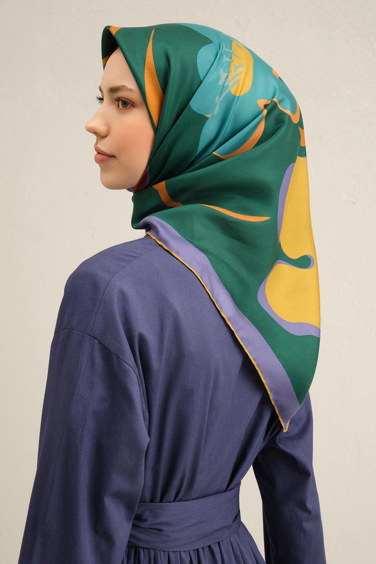 Armine İpek Eşarp 2025 İlkbahar-Yaz - 9317D-53 - Sura