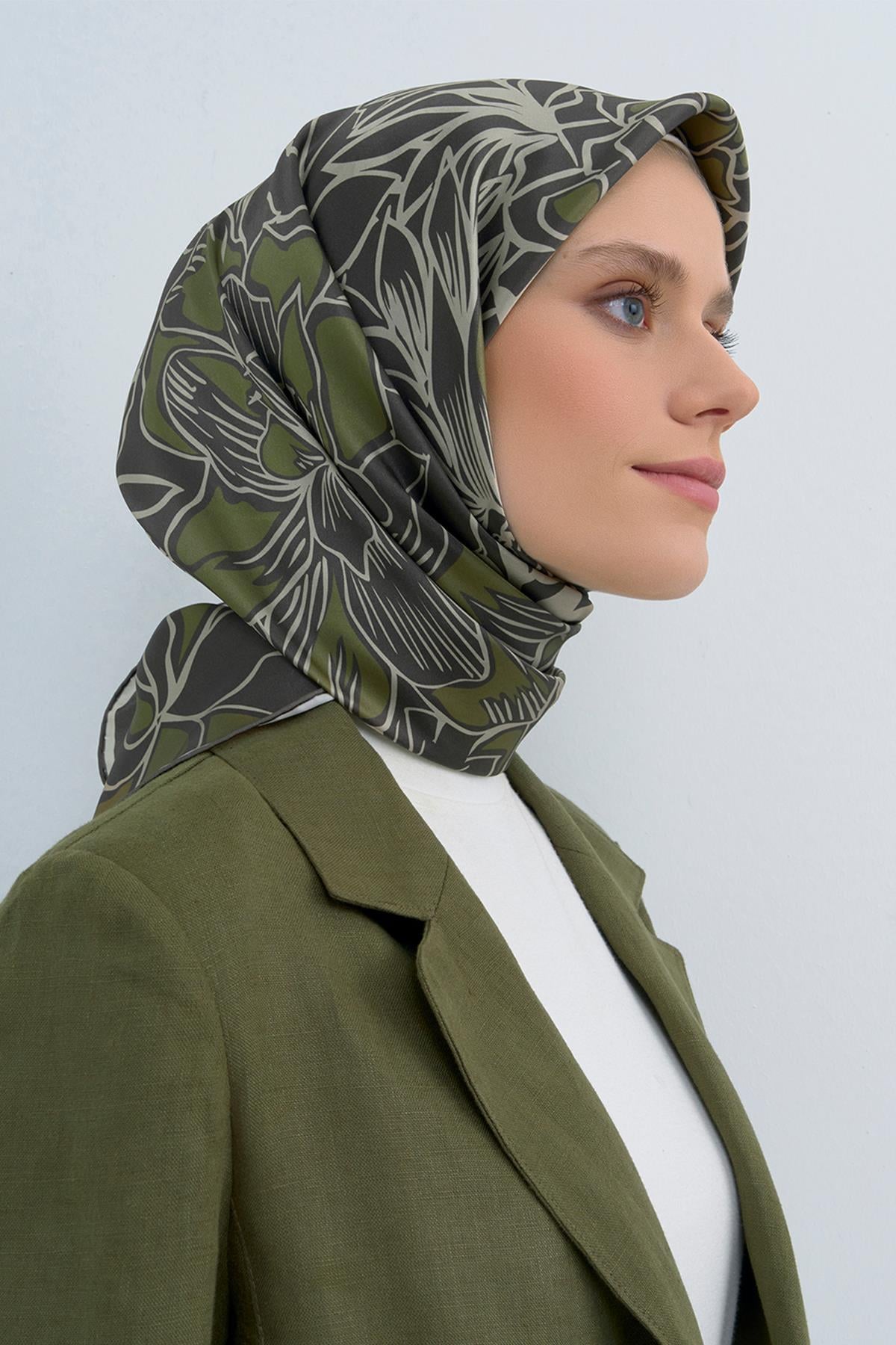 Armine İpek Eşarp 2026 İlkbahar-Yaz - 9539D-35 - Tivil