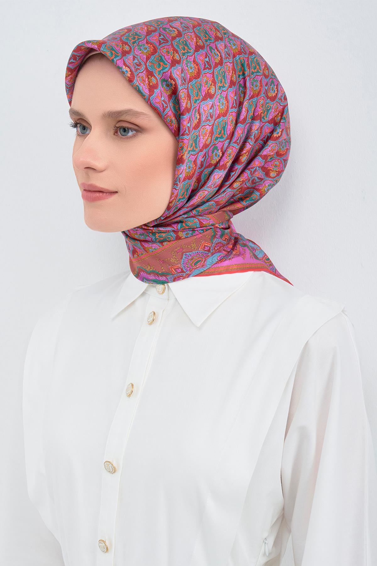 Armine İpek Eşarp 2026 İlkbahar-Yaz - 9518D-81 - Sura