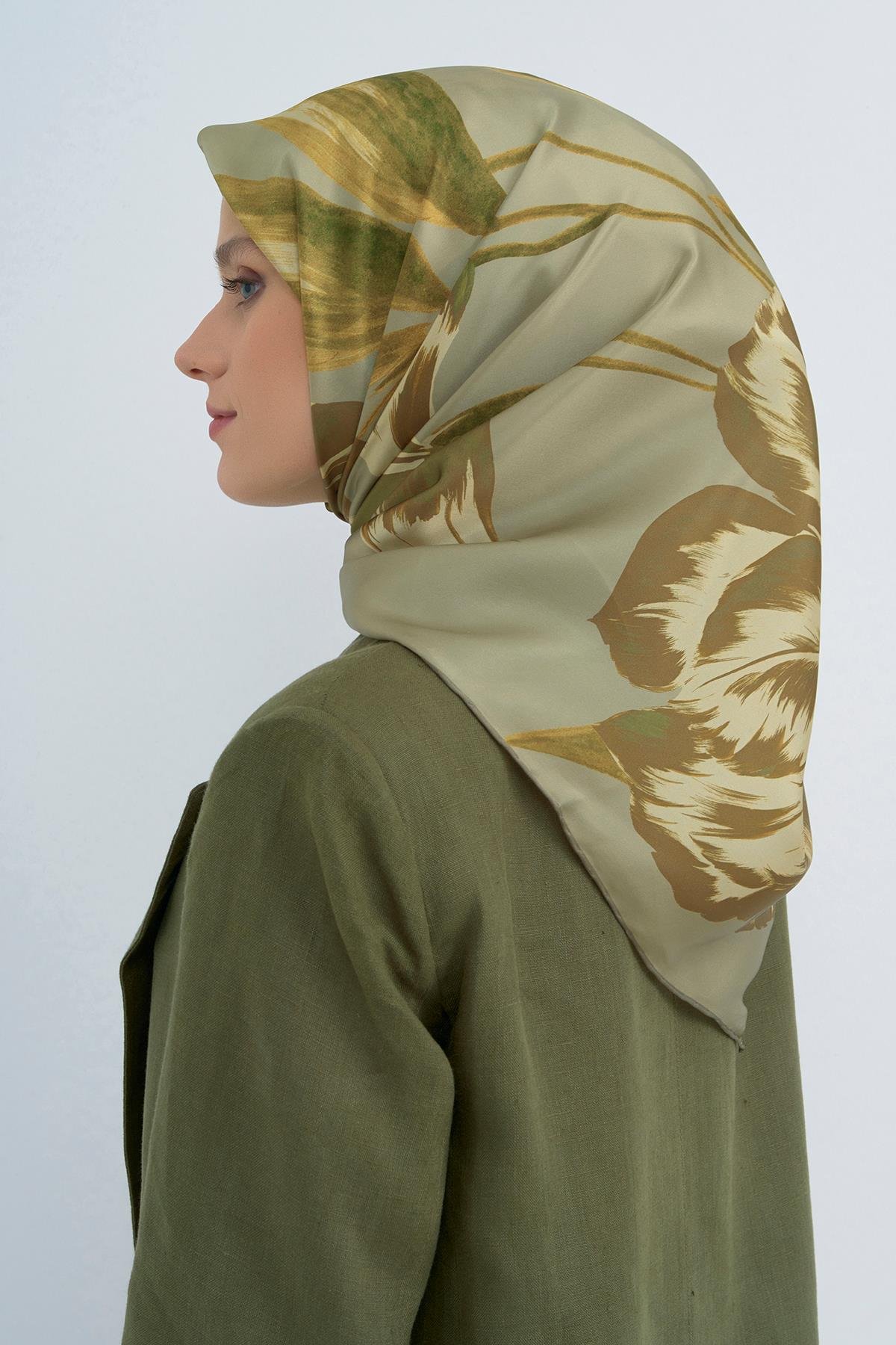 Armine İpek Eşarp 2026 İlkbahar-Yaz - 9506D-08 - Sura