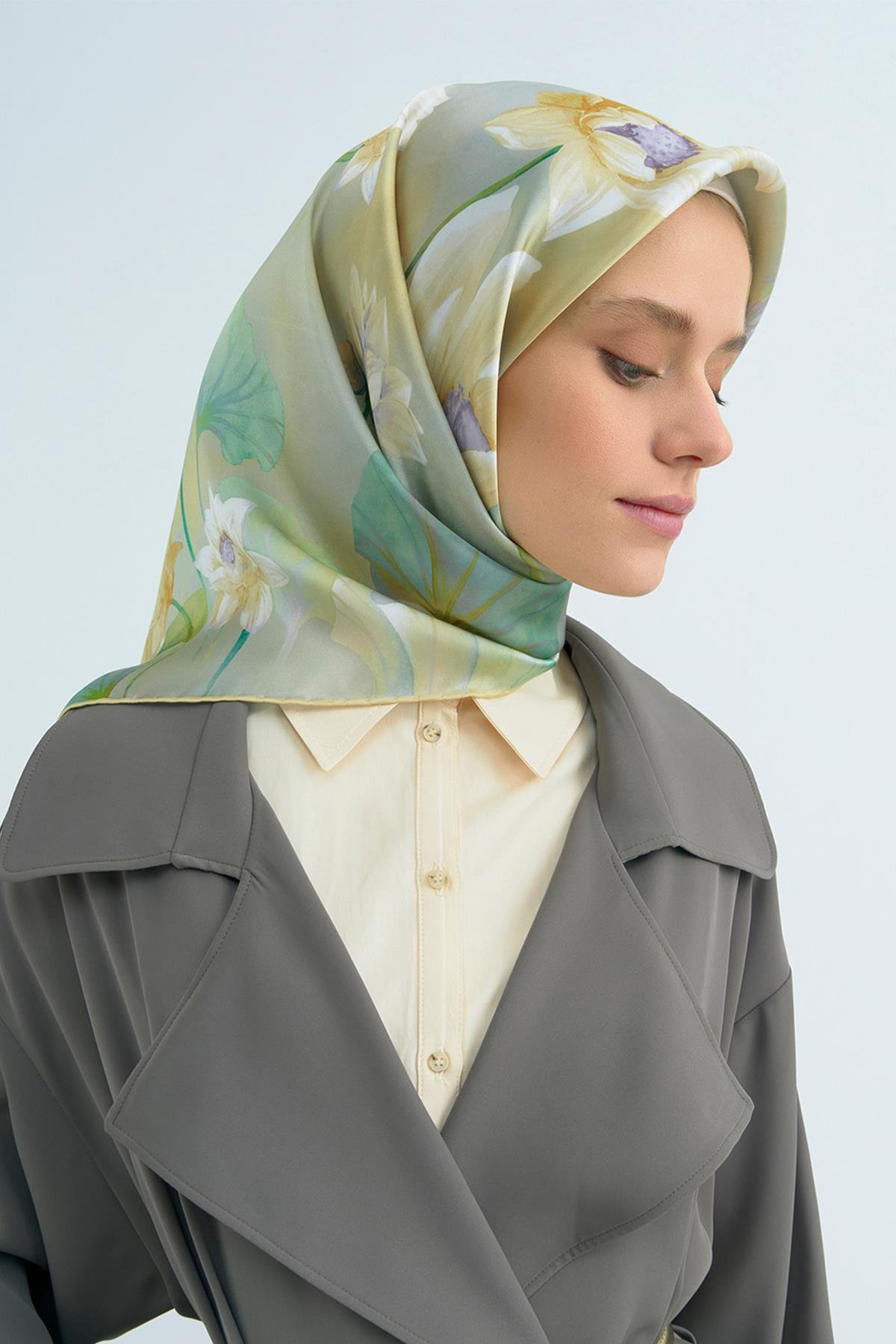 Armine İpek Eşarp 2026 İlkbahar-Yaz - 9505D-81 - Tivil