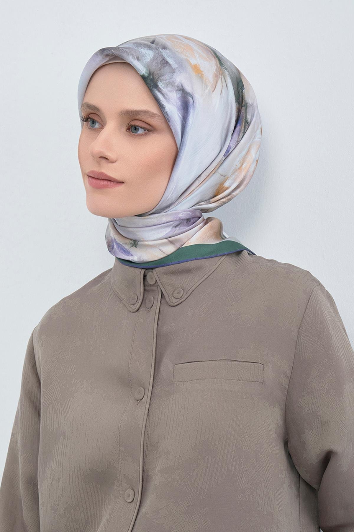Armine İpek Eşarp 2026 İlkbahar-Yaz - 9515D-01 - Tivil