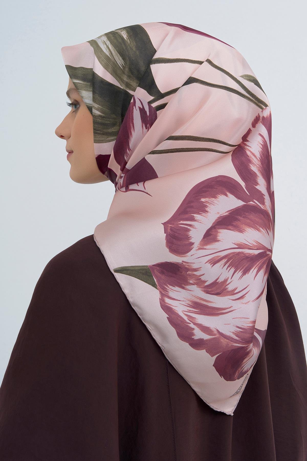 Armine İpek Eşarp 2026 İlkbahar-Yaz - 9506D-33 - Tivil