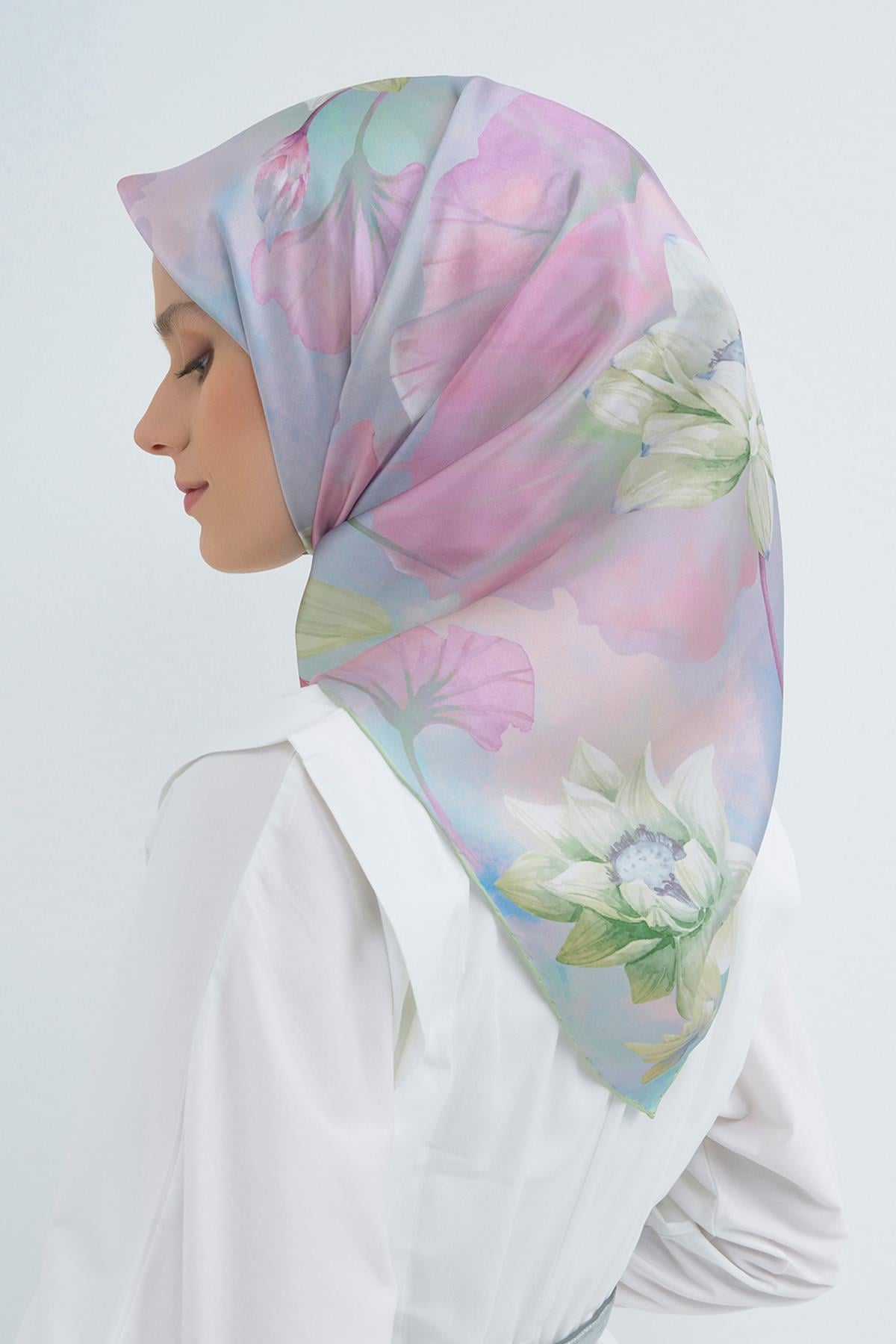 Armine İpek Eşarp 2026 İlkbahar-Yaz - 9505D-82 - Sura