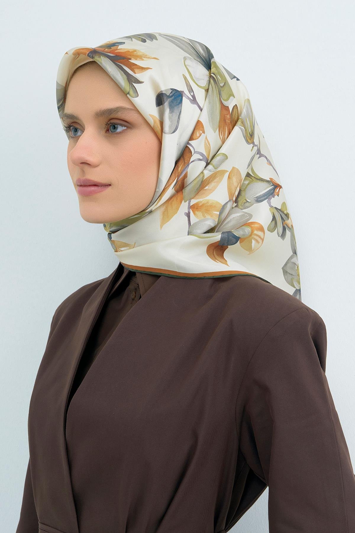 Armine İpek Eşarp 2026 İlkbahar-Yaz - 9524D-84 - Tivil