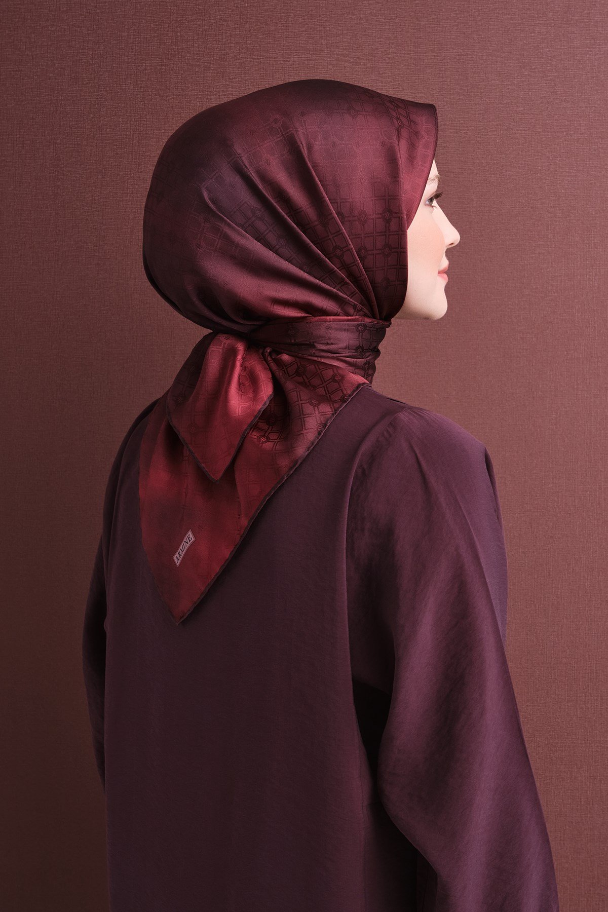 Armine İpek Eşarp 2026/2027 Sonbahar Kış - 9647D-88 - Jakarlı